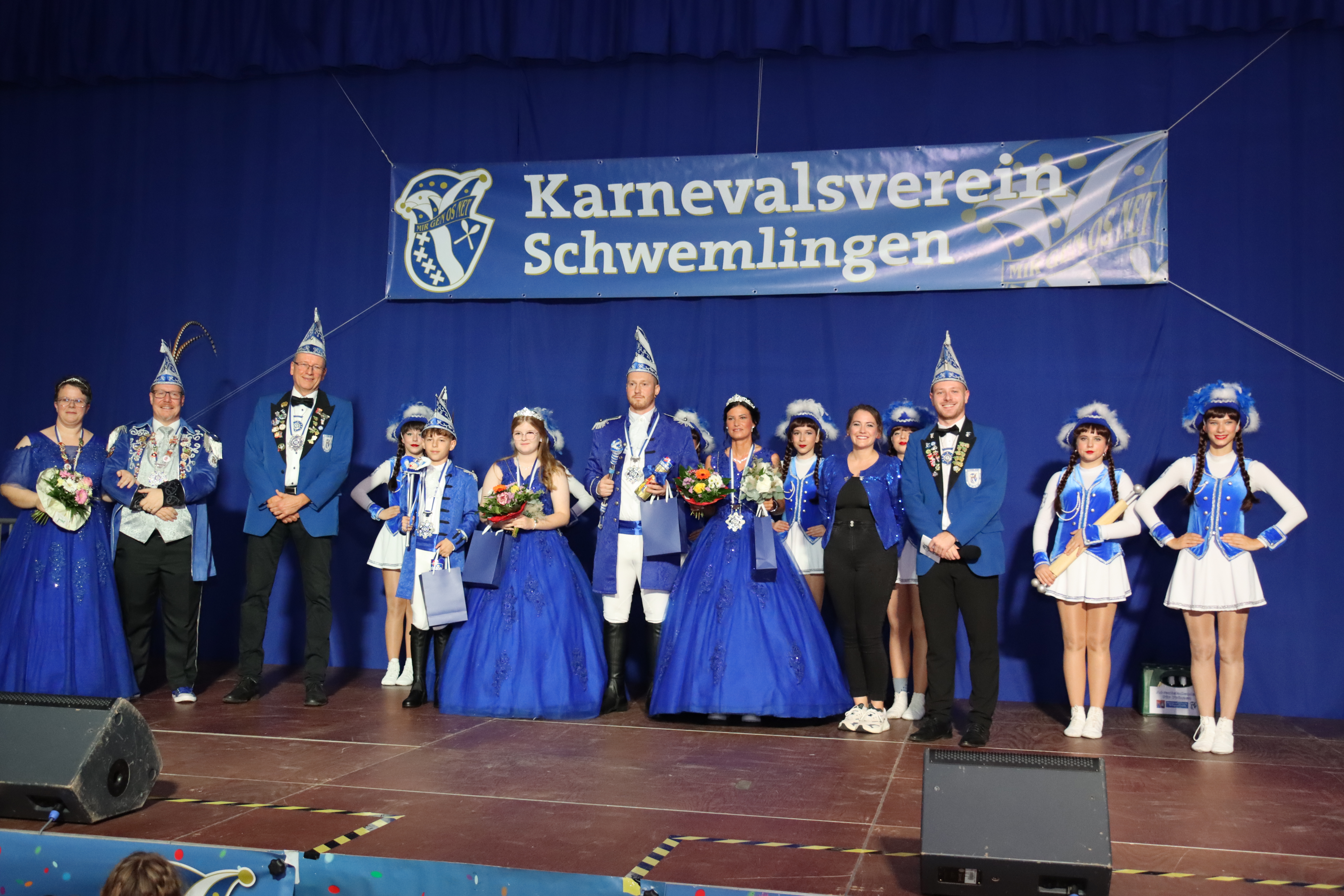 Sessionseröffnung: Zwei Prinzenpaare übernehmen das Zepter